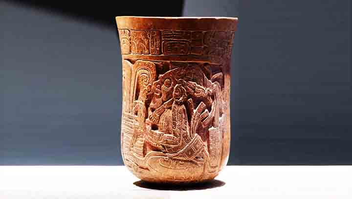 Vaso de Ceramica Maya